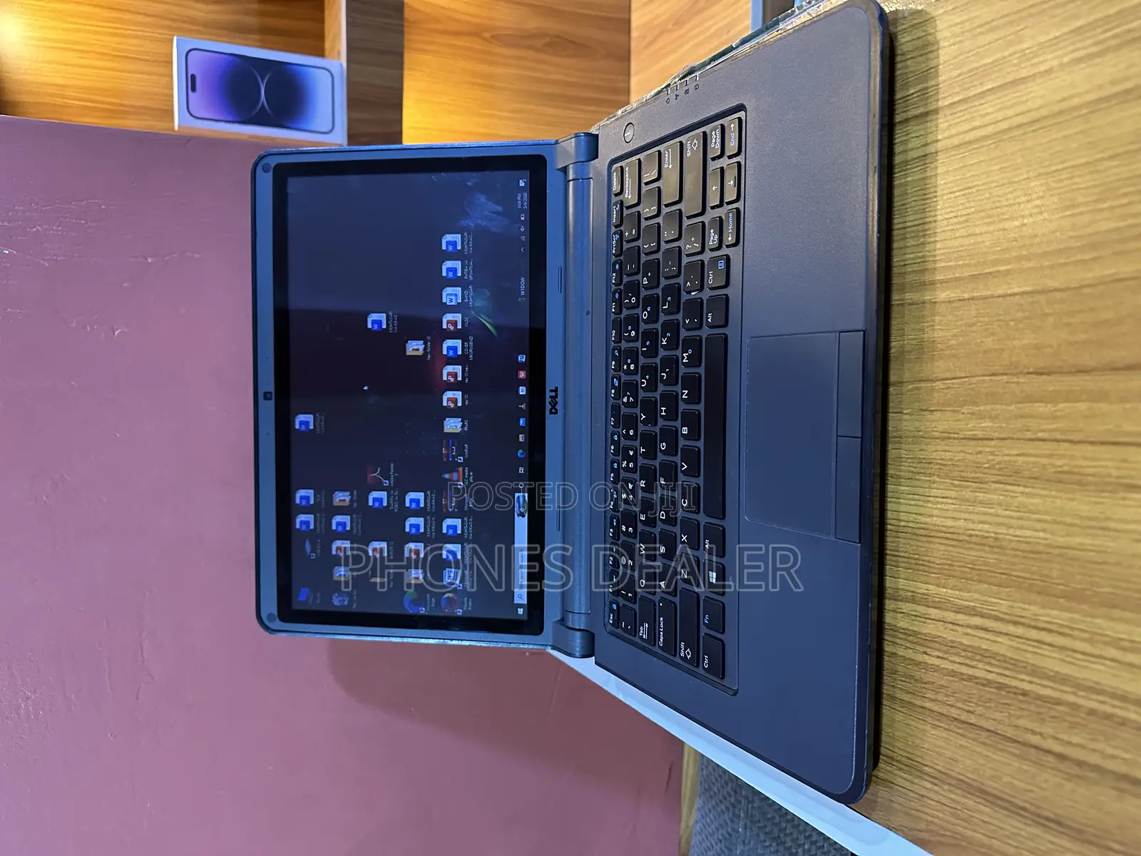 Laptop Dell Latitude 3350 4GB Intel Core i3 HDD 256GB