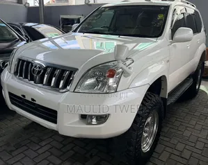 Toyota Land Cruiser Prado 2004 White