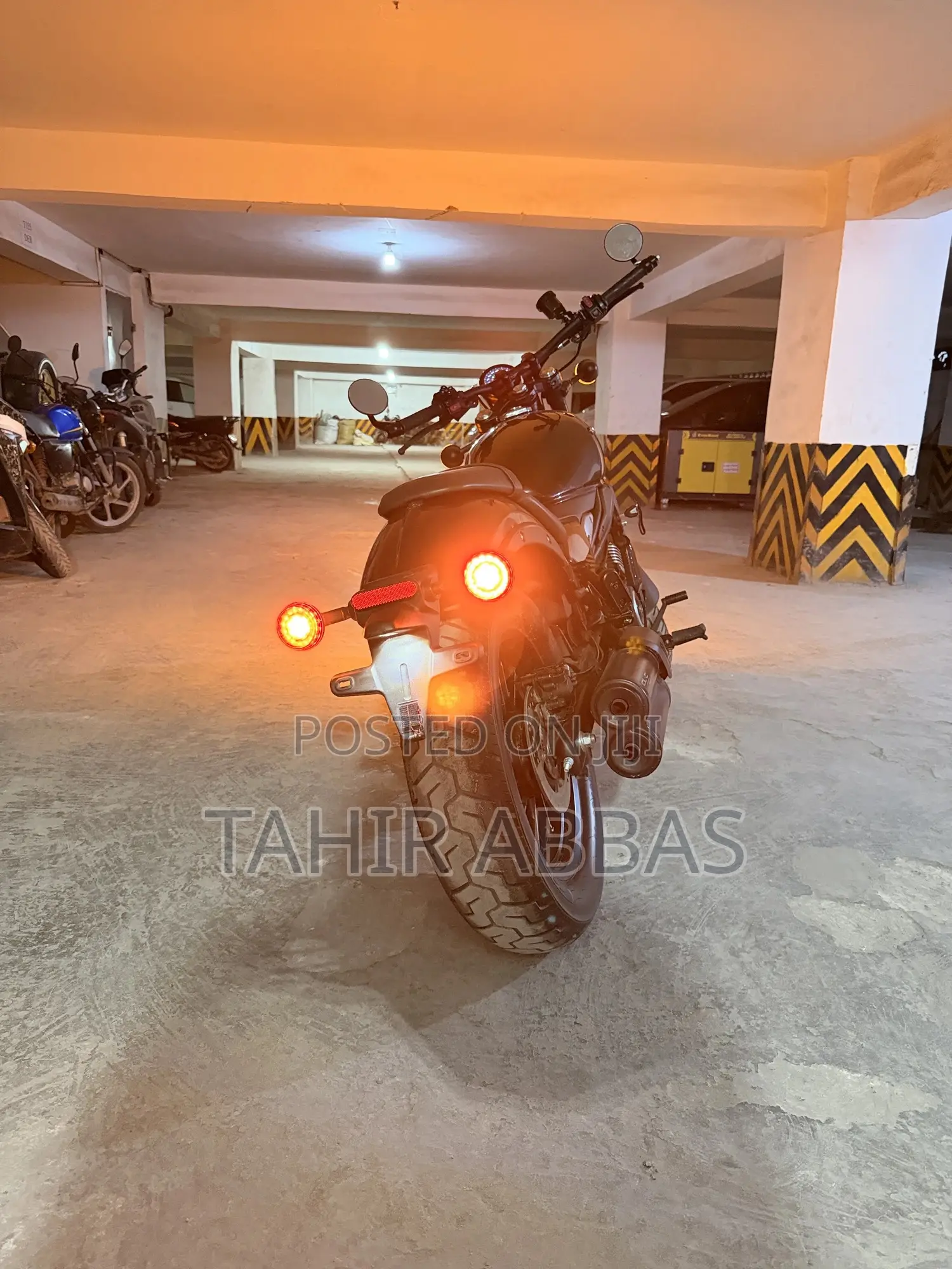 New CFMoto 400NK 2025 Black
