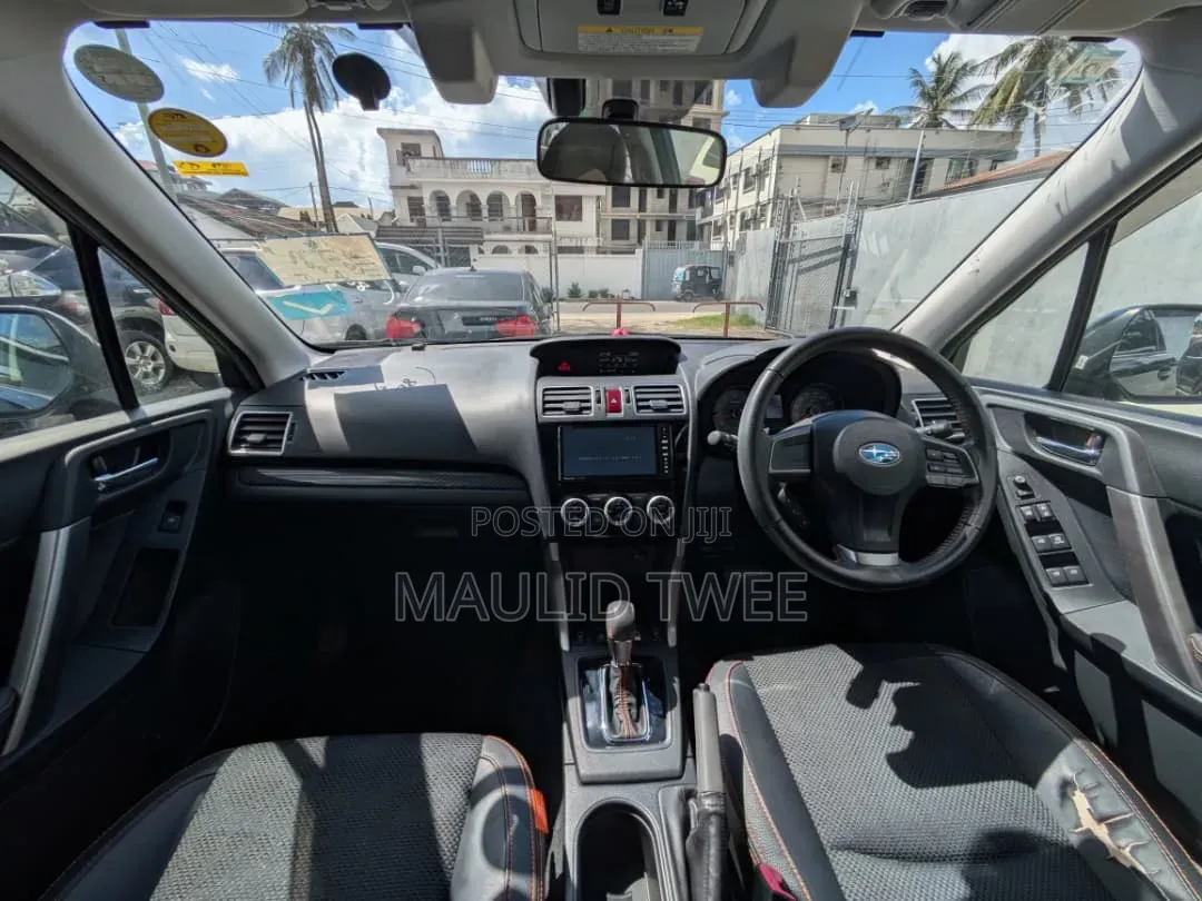 Subaru Forester 2015 Black