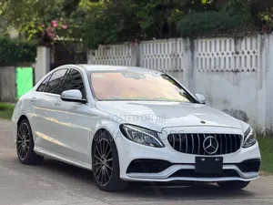 Mercedes-Benz C250 2015 White