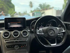 Mercedes-Benz C250 2015 White