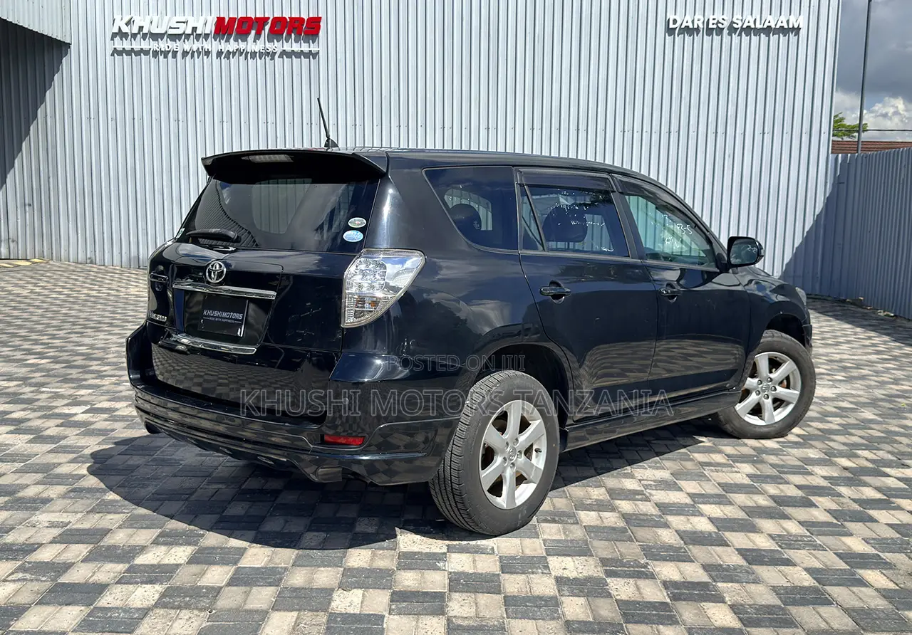 Toyota Vanguard 2007 Black