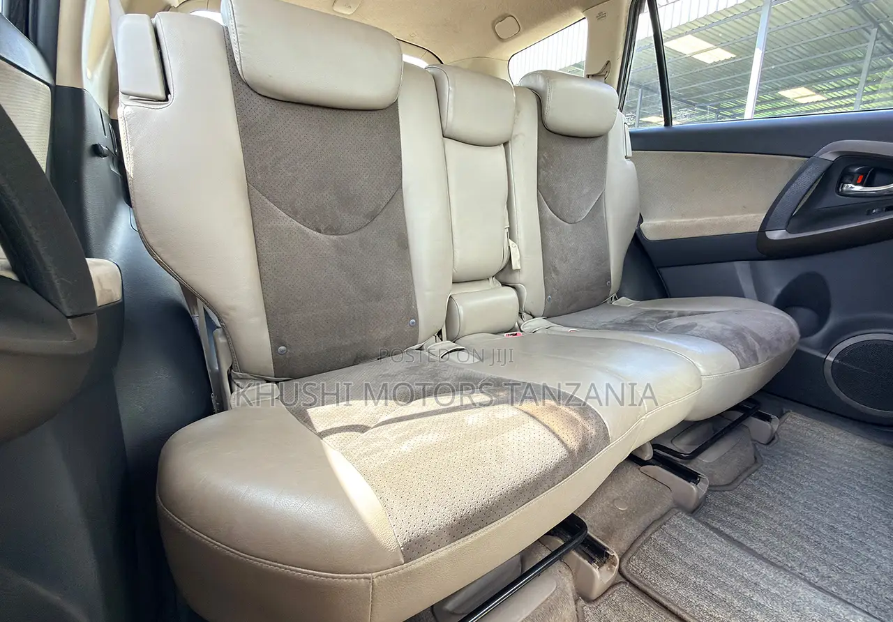 Toyota Vanguard 2007 Black