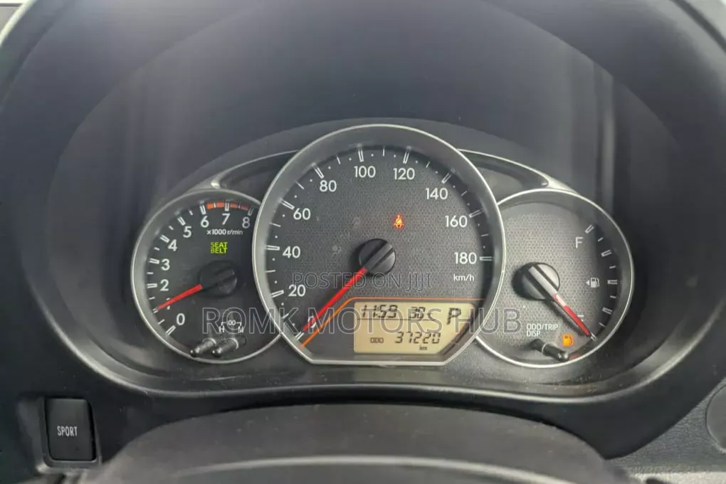 Toyota IST 2012 Maroon