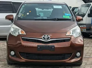 Toyota IST 2012 Maroon