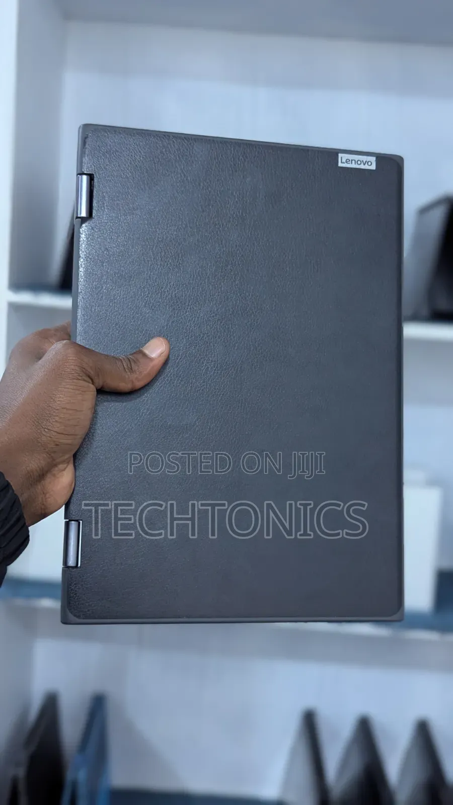 Laptop Lenovo 300e 8GB AMD SSD 128GB