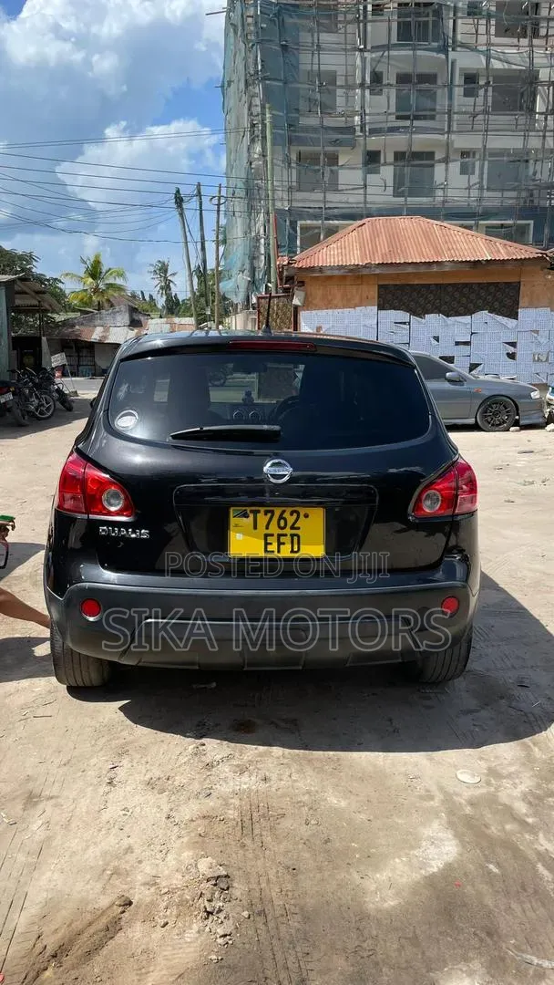 Nissan Dualis 2010 Black