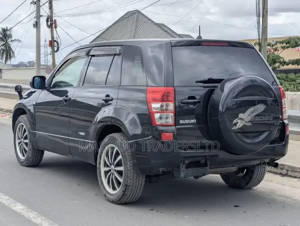 Suzuki Escudo 2007 Black