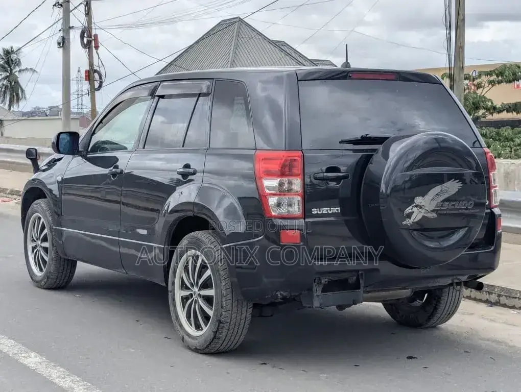 Suzuki Escudo 2007 Black