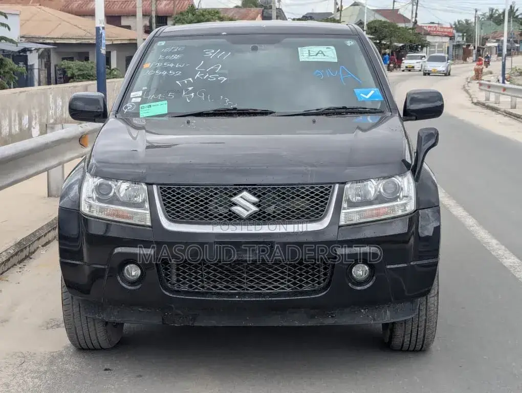 Suzuki Escudo 2007 Black