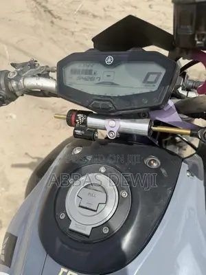 Yamaha 2015 Black