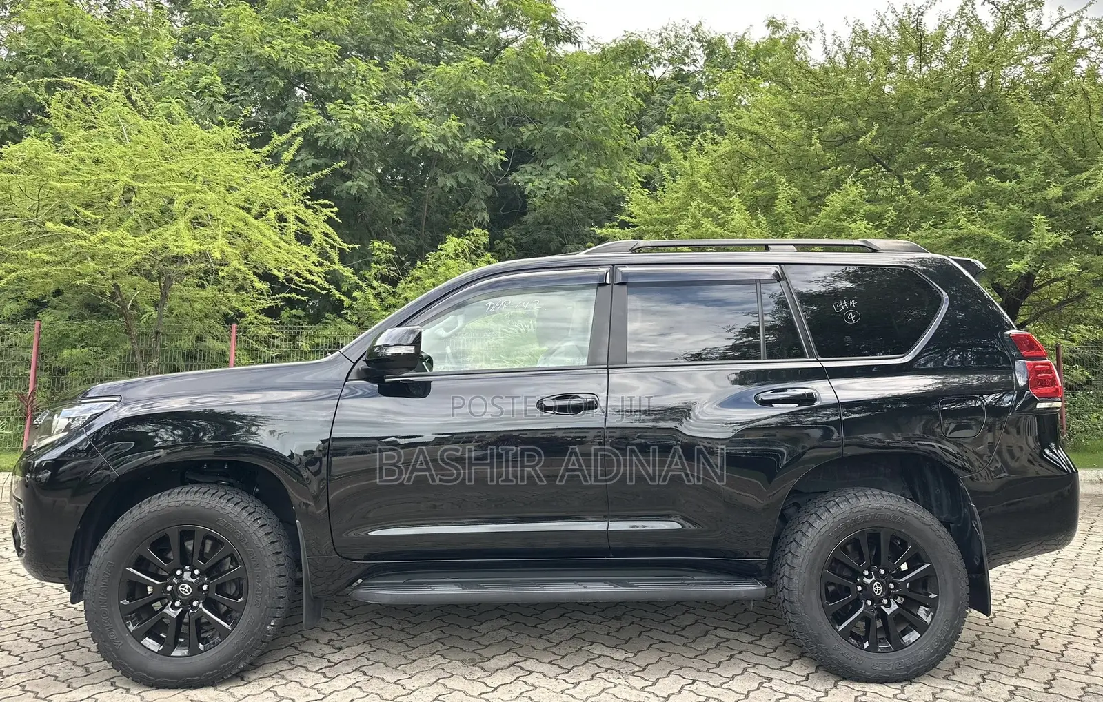 Toyota Land Cruiser Prado 2.8 2022 Matt Black