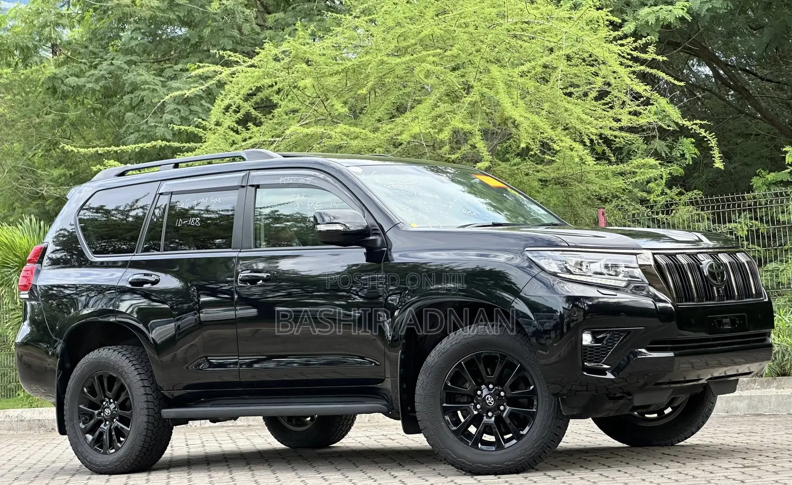 Toyota Land Cruiser Prado 2.8 2022 Matt Black