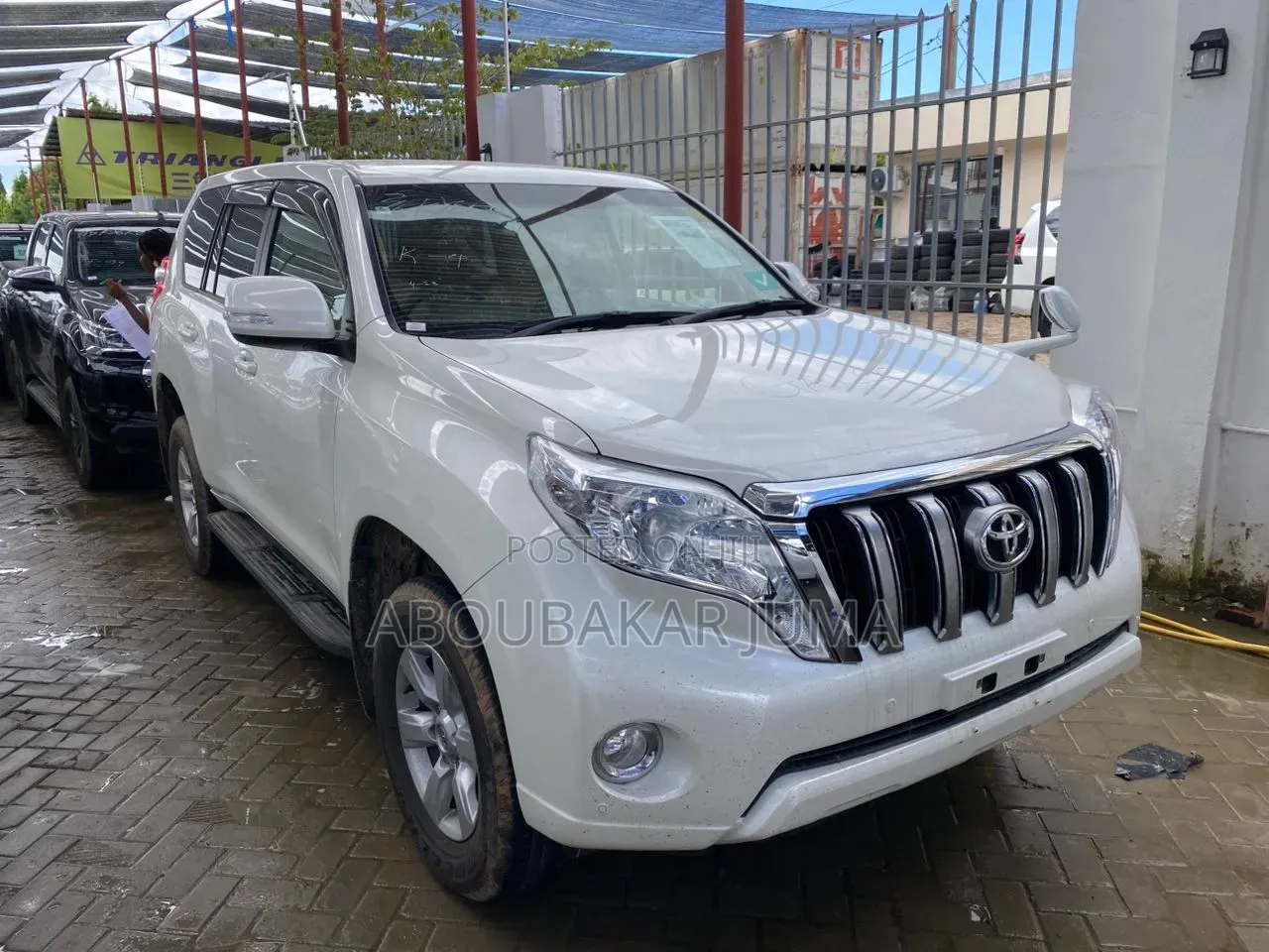 Toyota Land Cruiser Prado 2016 White