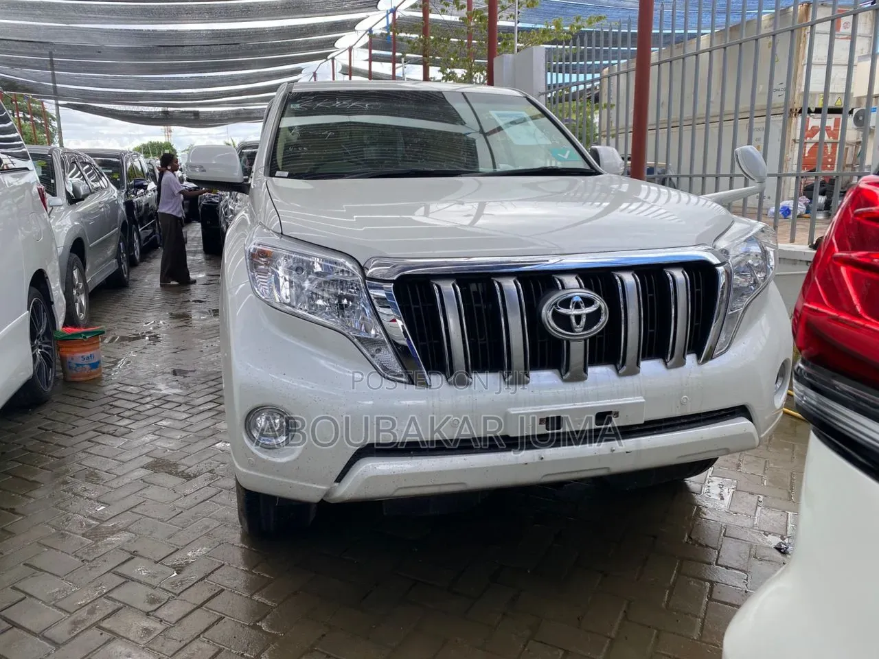 Toyota Land Cruiser Prado 2016 White