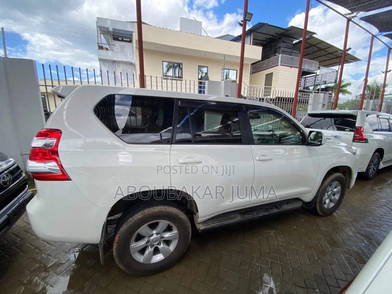 Toyota Land Cruiser Prado 2016 White