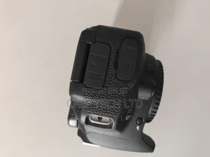 Canon 700d New With Lens