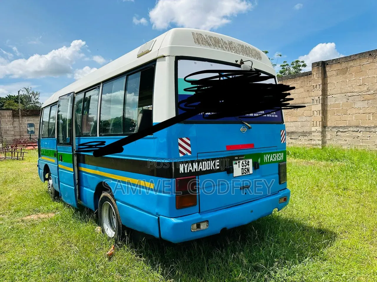 Nissan Civilian 2003 Blue