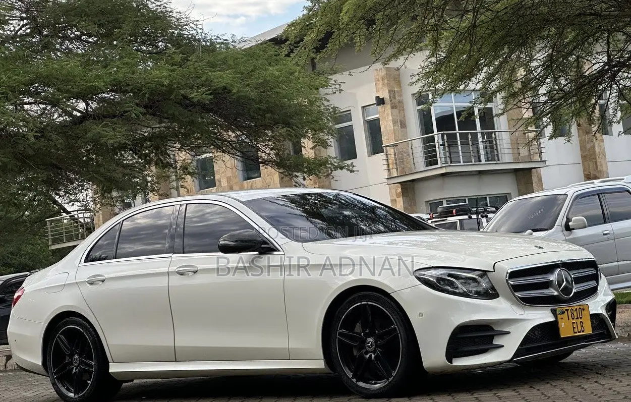 Mercedes-Benz E200 2017 White