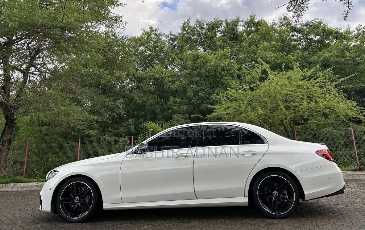 Mercedes-Benz E200 2017 White