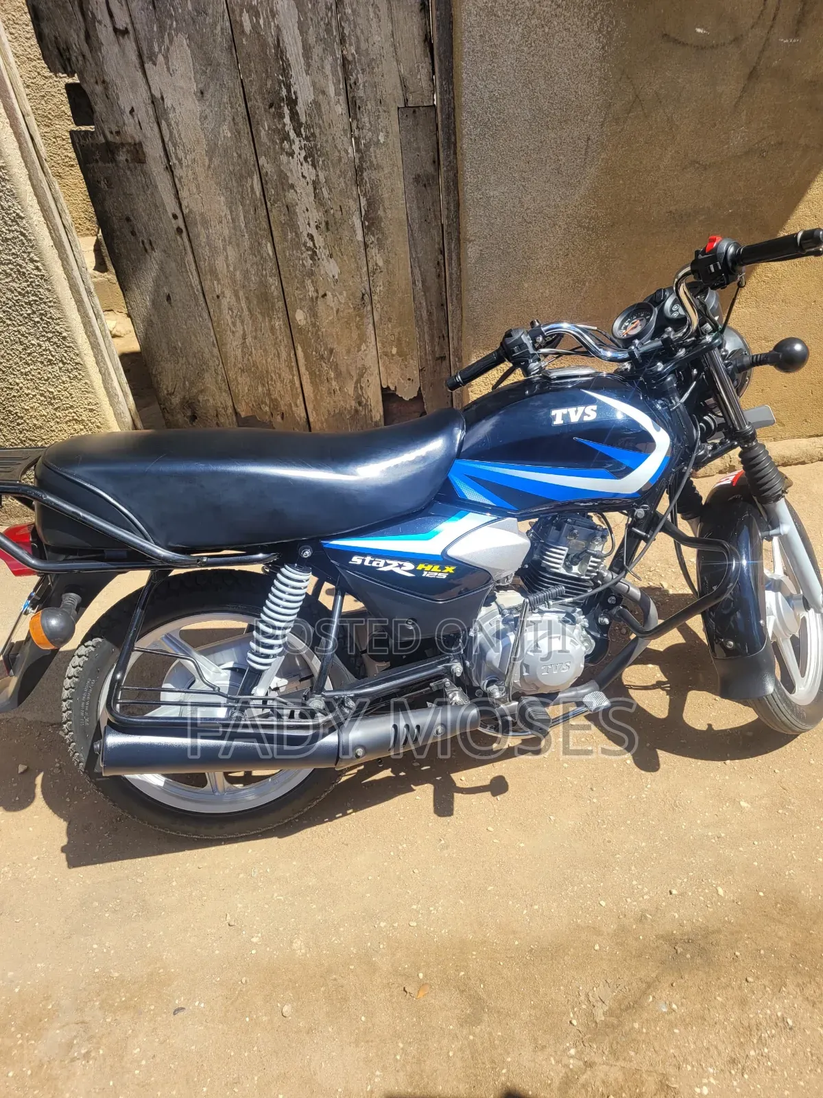 TVS HLX 125 2025 Blue