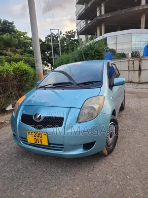 Toyota Vitz 2006 Blue