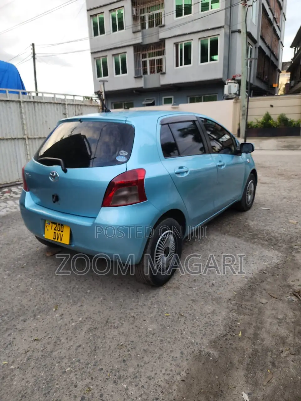Toyota Vitz 2006 Blue