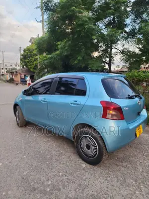 Toyota Vitz 2006 Blue