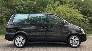 Toyota Noah 2.0 FWD (8 Seater) 2001 Black