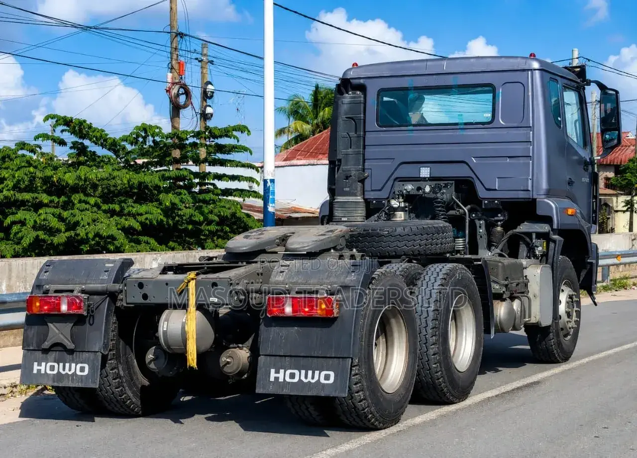 Howo Tractor 371hp