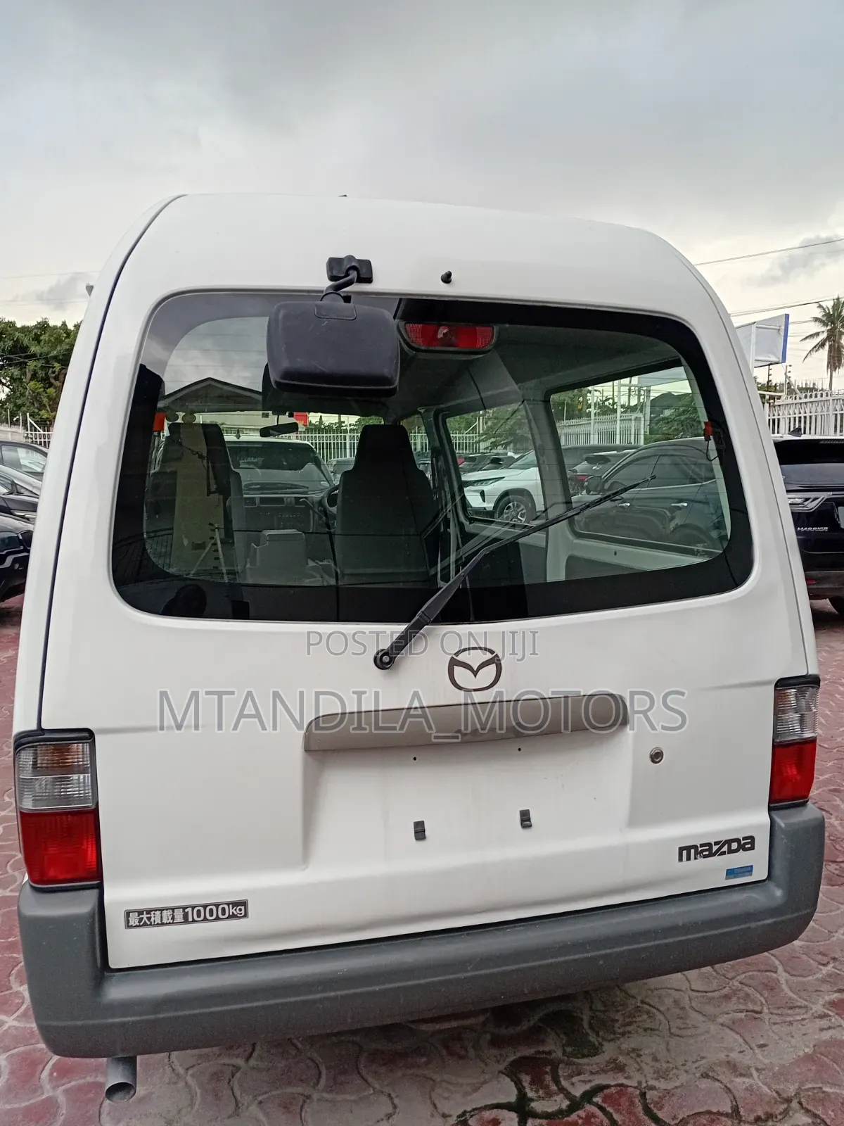 Nissan Vanette 2012 White