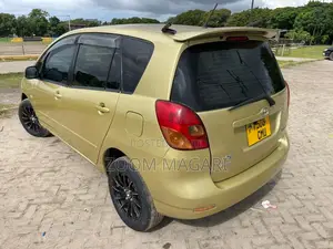 Toyota Corolla Spacio 2006 Beige