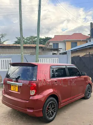 Toyota Corolla Rumion 2008 Red