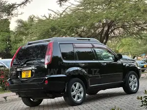 Nissan X-Trail 2005 Black