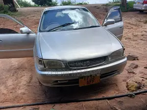 Toyota Corolla 2001 Silver