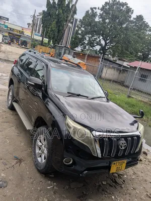 Toyota Land Cruiser Prado 2009 Black