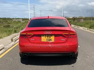 Audi A5 2015 Red