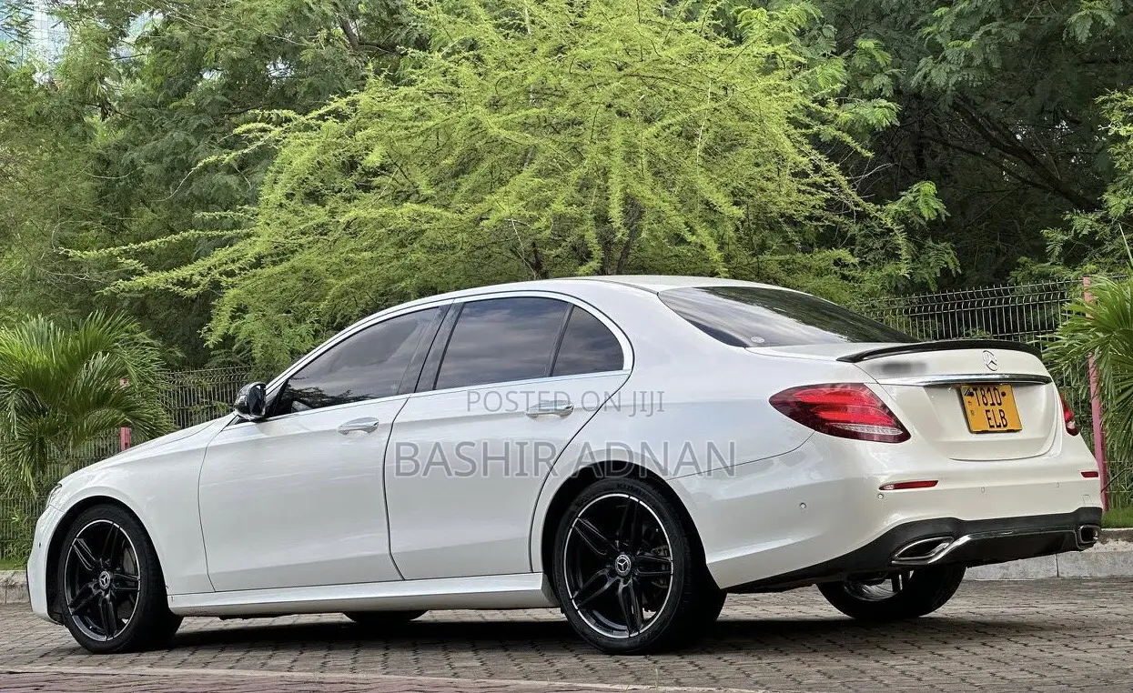 Mercedes-Benz E200 2017 White
