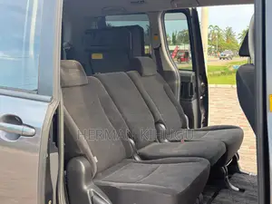 Toyota Noah 2008 Gray
