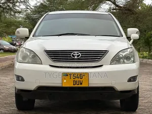 Toyota Harrier 2007 White
