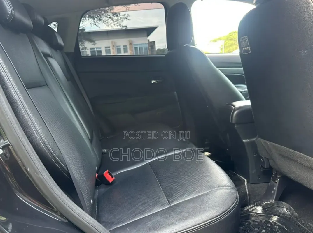 Mitsubishi RVR 2.0 2012 Black