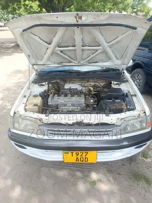Toyota Carina 1998 White