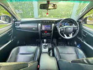Toyota Fortuner 2021 Gray