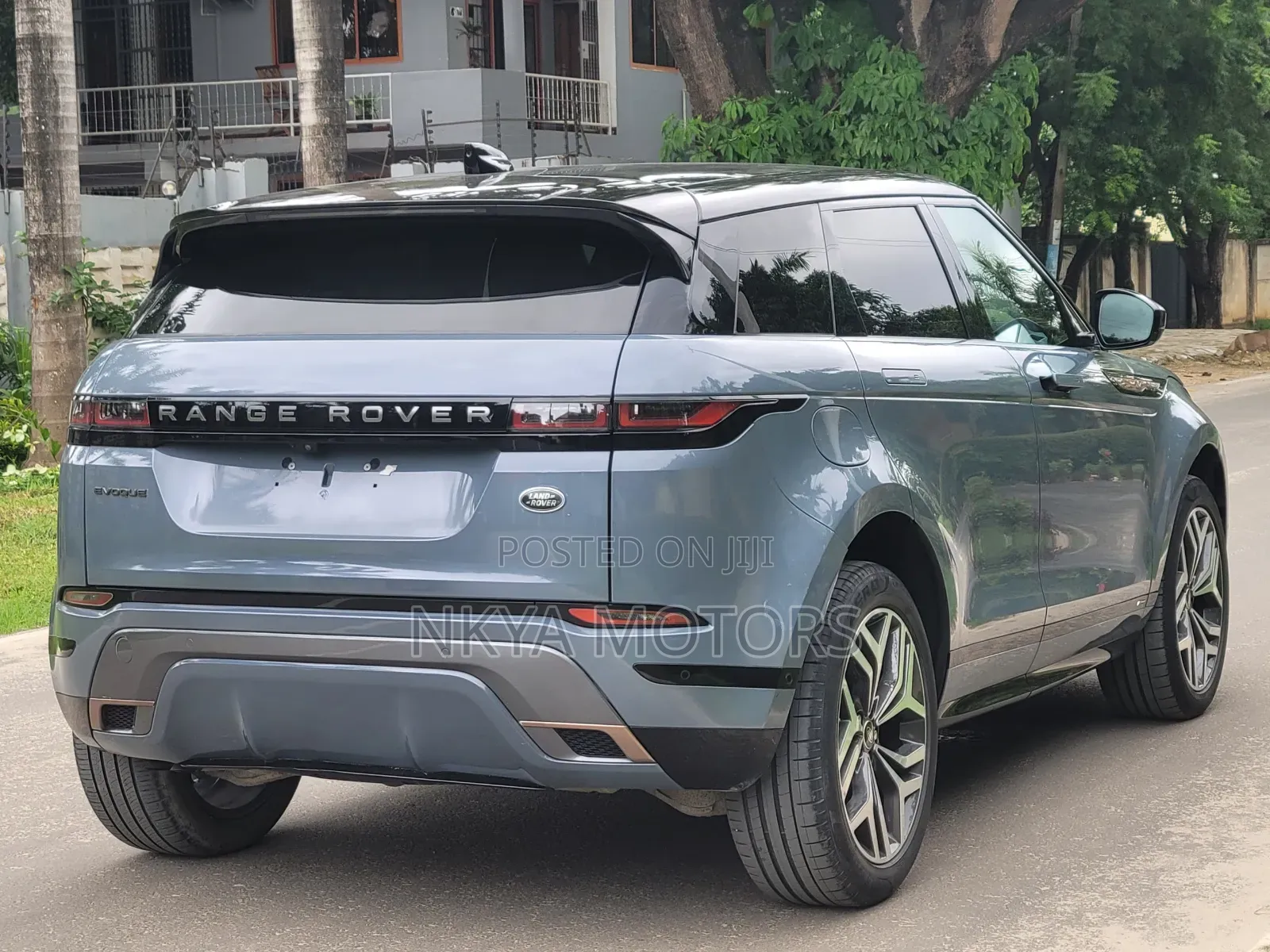 Land Rover Range Rover Vogue 2020 Blue