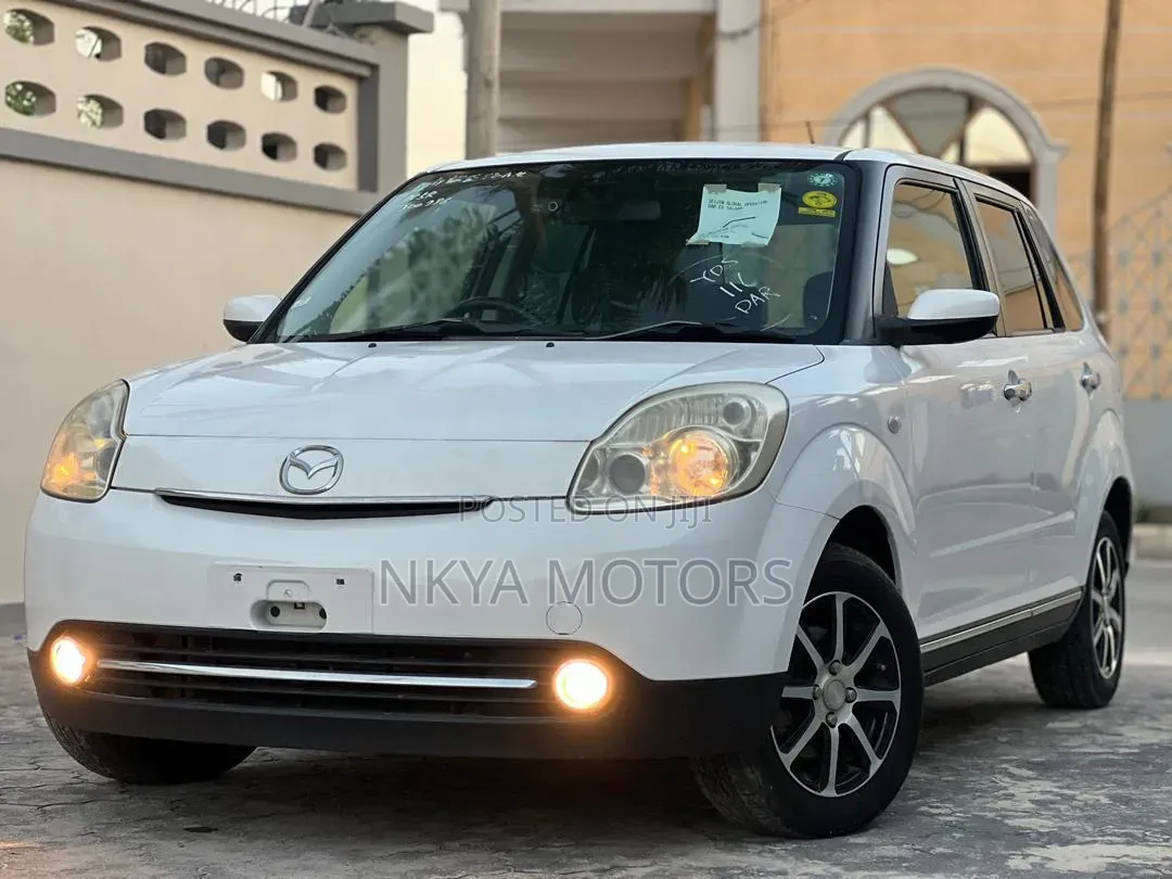 Mazda Verisa 2006 White