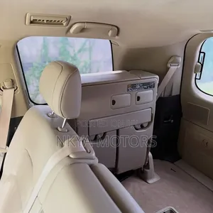 Toyota Land Cruiser 2014 White