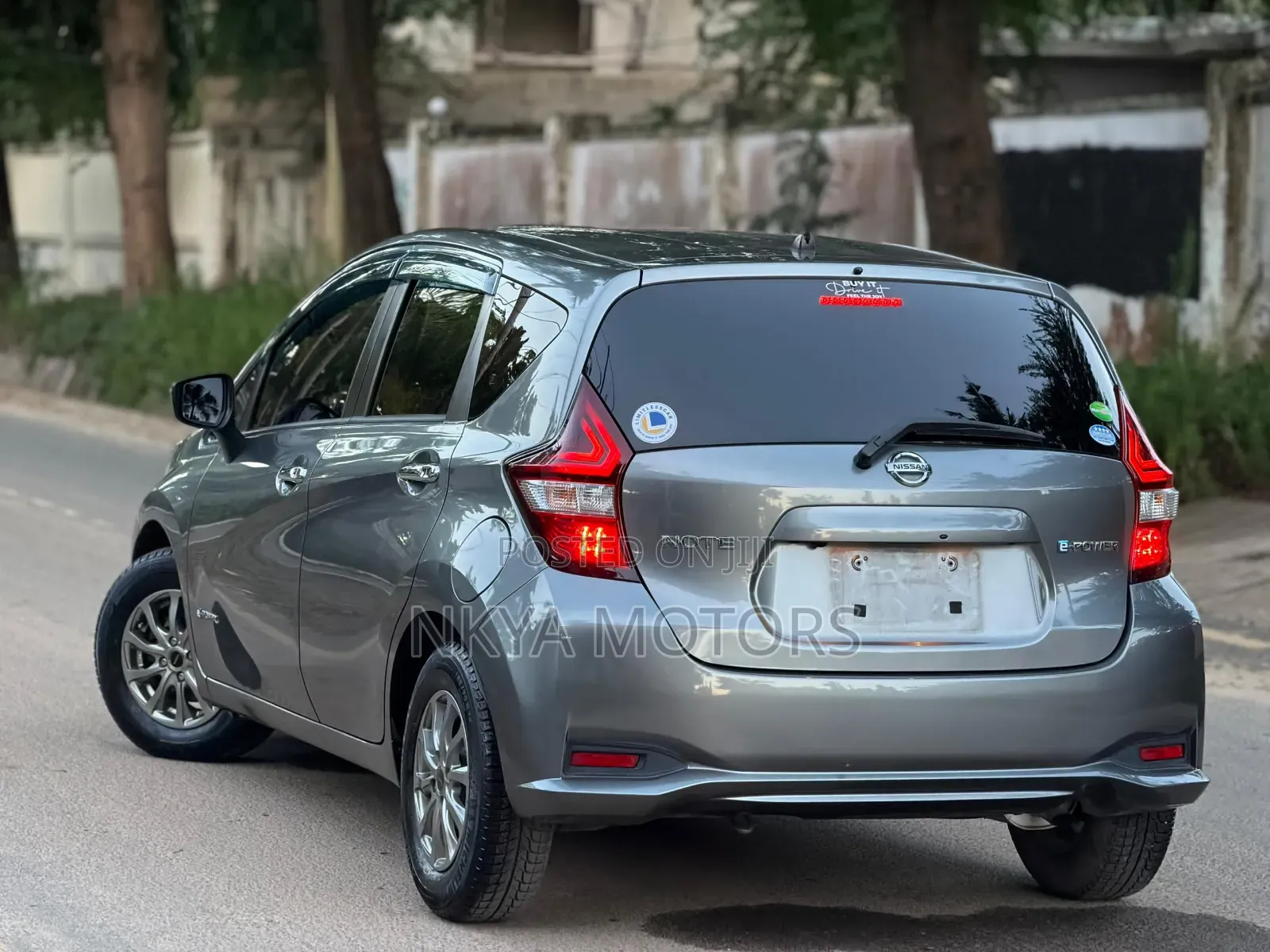 Nissan Note 2017 Gray