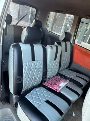 Toyota Noah 2005 Silver