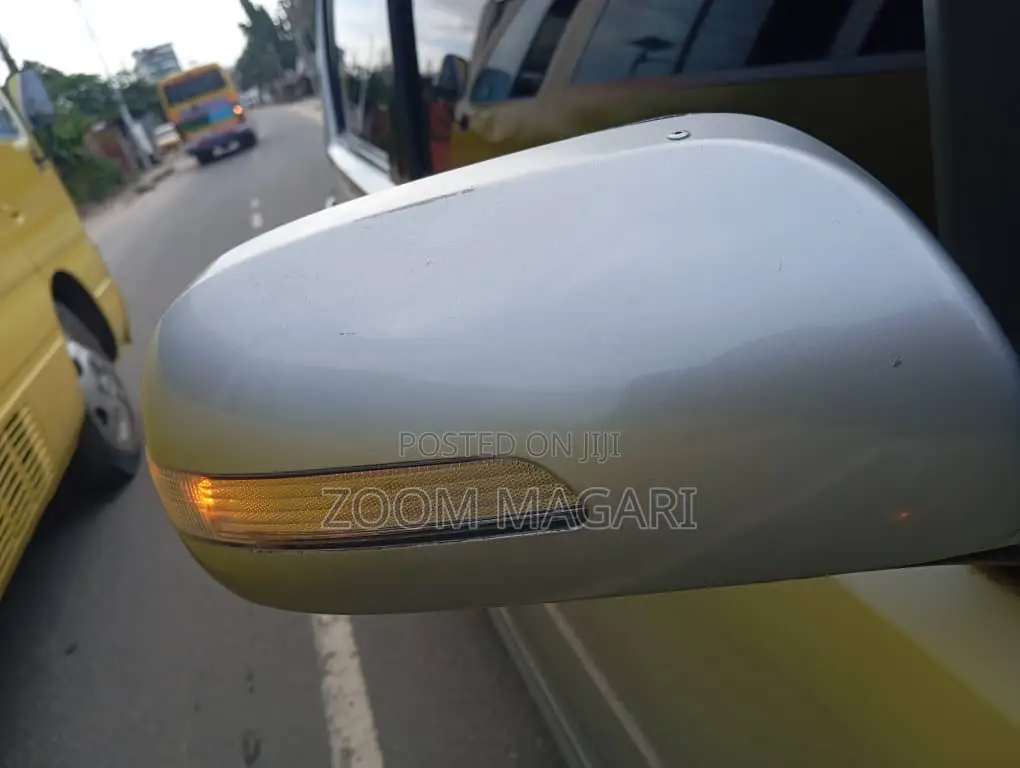 Toyota Passo 2007 Silver